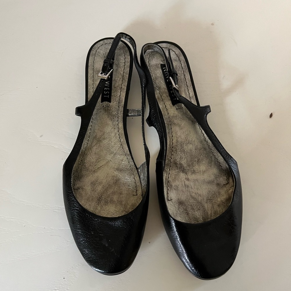Nine West black sling-back flats size 8